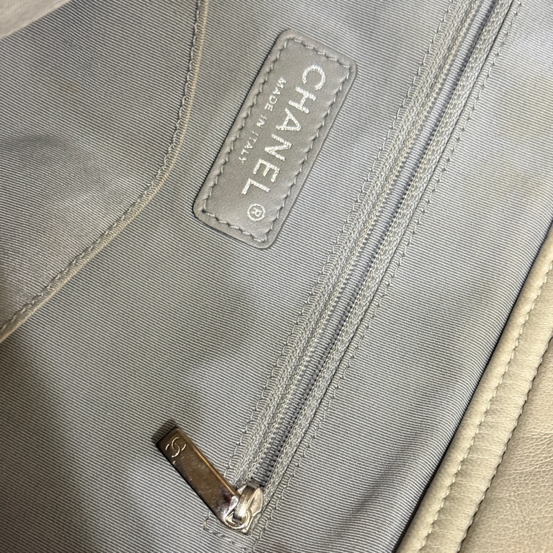 找不到的超級甜價CHANEL 香奈兒 蠟光牛皮 黑色肩背 手提 托特包 通勤包 上班包 媽媽包-20