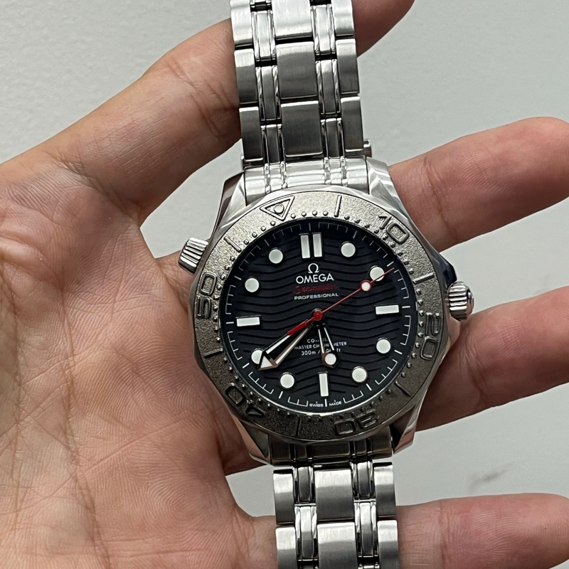 欧米茄210.30.42.20.01.002-1