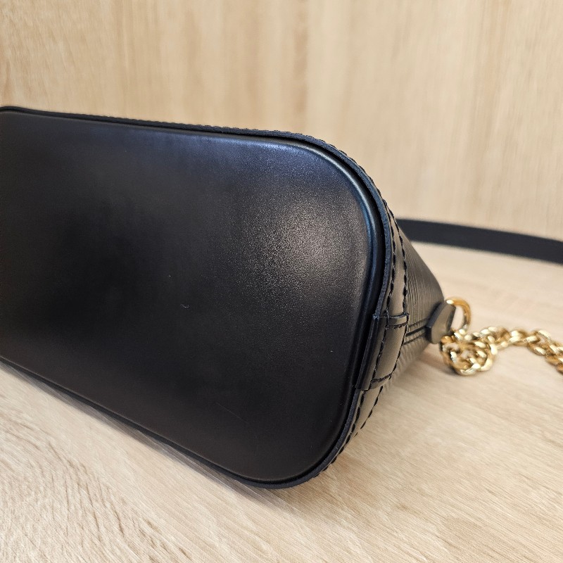 [絕版品耐看好物❣️] LV黑Epi AlmaMini拉鏈斜背包-10