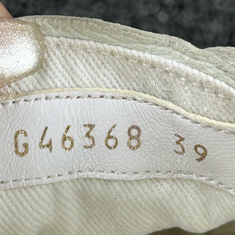 Chanel 香奈兒25p厚底大頭鞋 尺碼:39整體成色不錯 下地次數不多-6