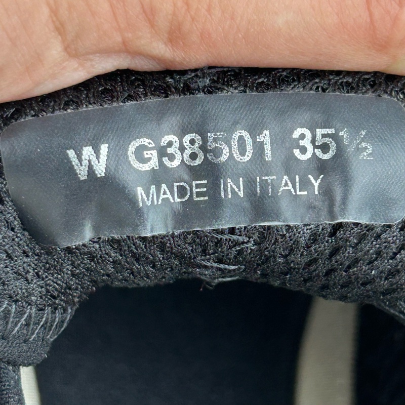 Chanel香奈兒拼色氣墊休閒鞋 尺碼：35.5 整體成色不錯-6