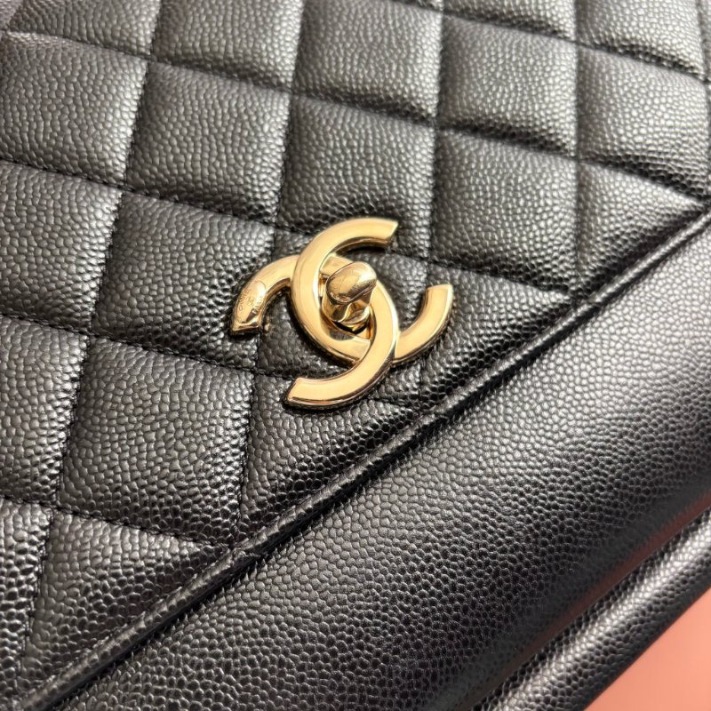 ::CHANEL:: Affinity Flap 黑色荔枝牛皮金轉釦經典郵差包手提/斜背包 大款-5