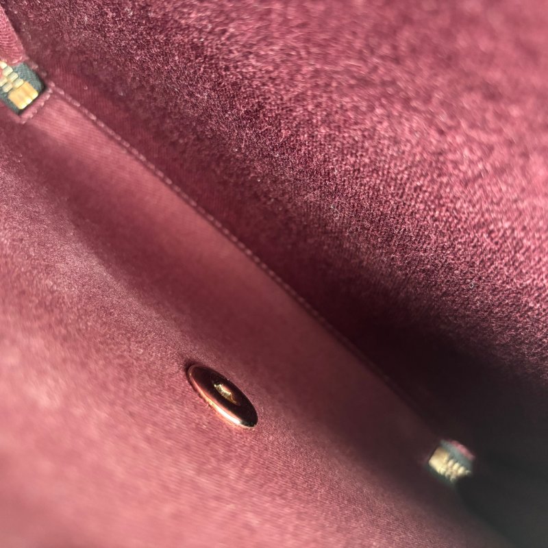 ::CHANEL:: Affinity Flap 黑色荔枝牛皮金轉釦經典郵差包手提/斜背包 大款-33