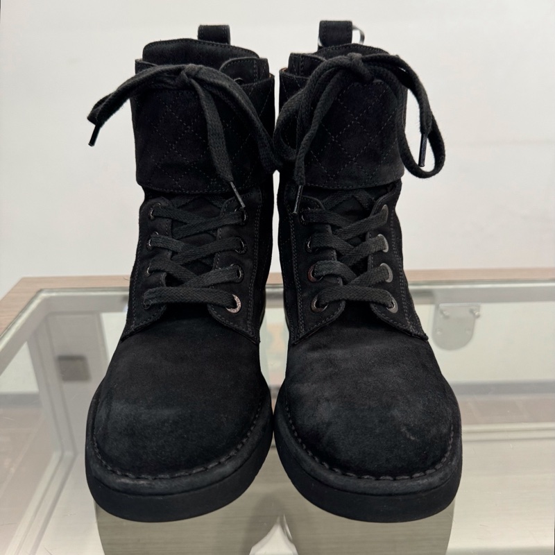 Chanel香奈兒 背後雙C字母logo稜形格紋黑色女款短靴馬丁靴36碼99新-1