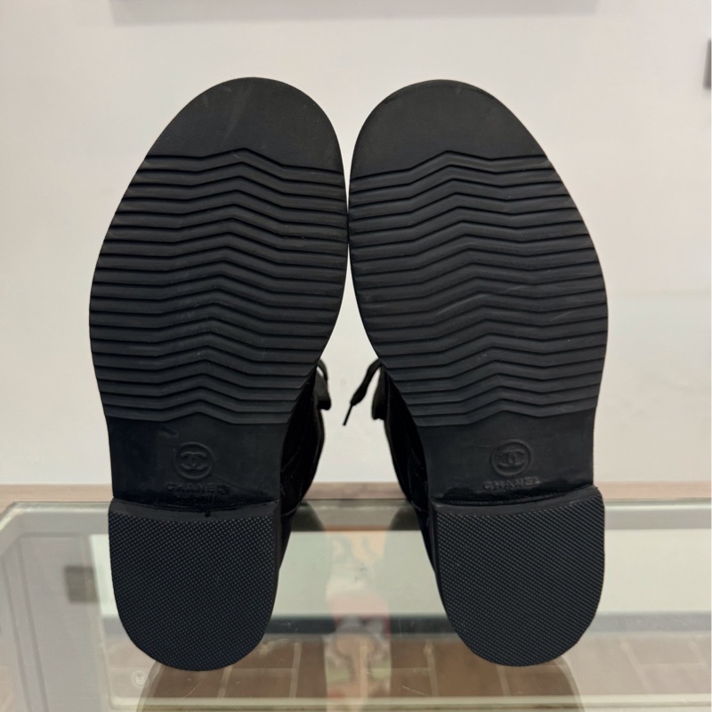 Chanel香奈兒 背後雙C字母logo稜形格紋黑色女款短靴馬丁靴36碼99新-4