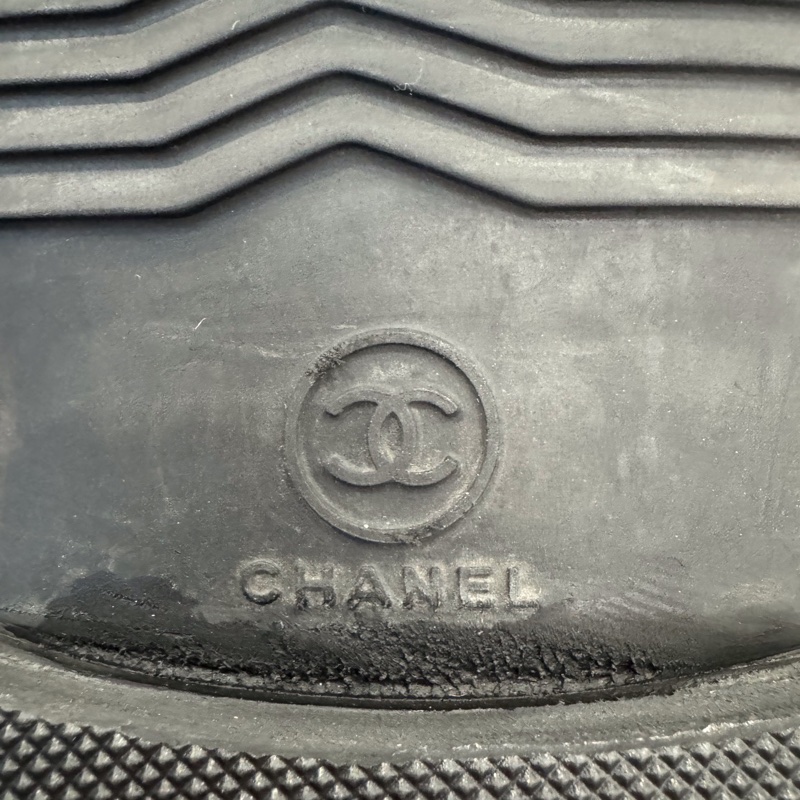 Chanel香奈兒 背後雙C字母logo稜形格紋黑色女款短靴馬丁靴36碼99新-5