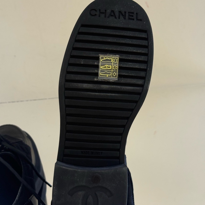 Chanel/香奈兒 21b 學院風厚底系帶樂福鞋 漆皮拼麂皮 36碼-6