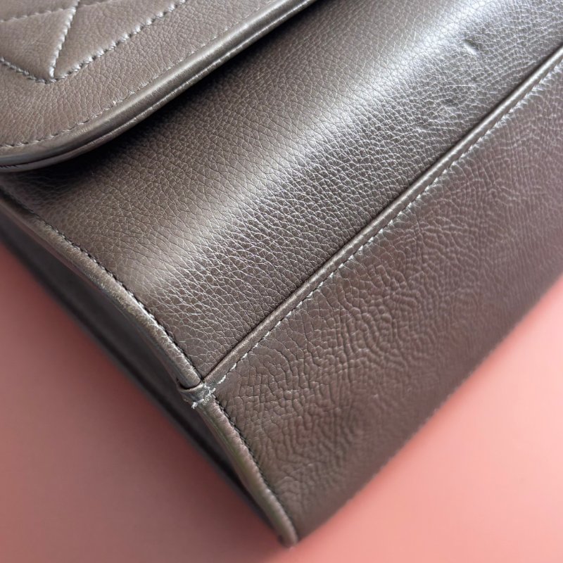 ::CHANEL:: A93703 灰色菱格牛皮金牌下蓋手提側背包 兩用包 上班包 商務包-20