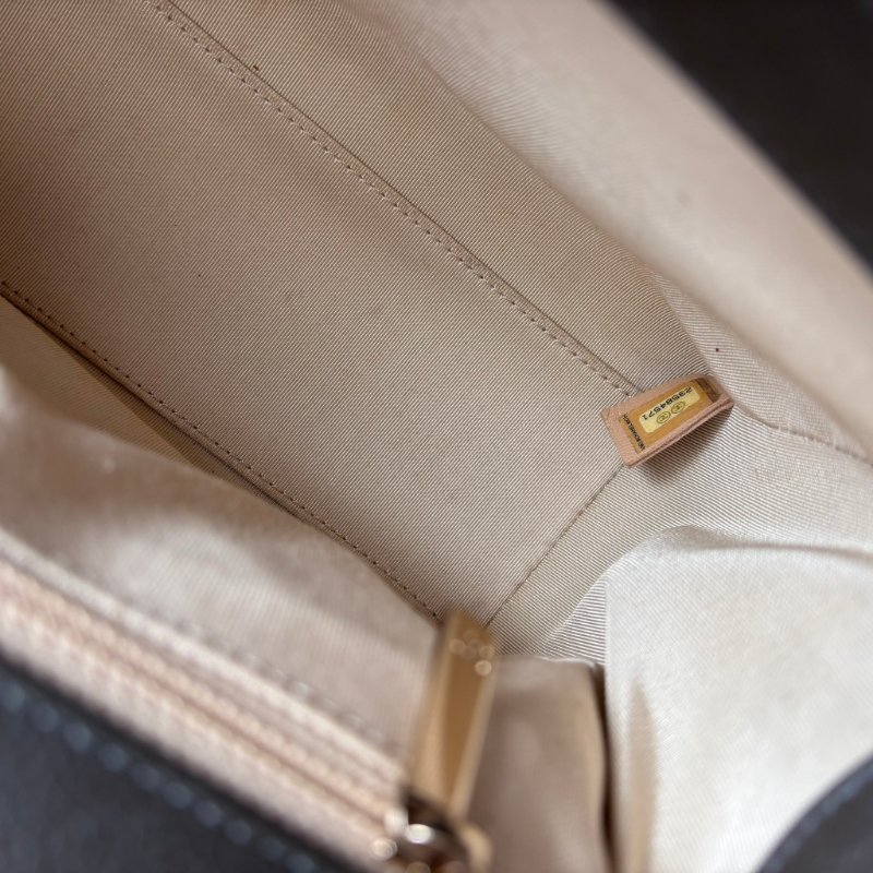 ::CHANEL:: A93703 灰色菱格牛皮金牌下蓋手提側背包 兩用包 上班包 商務包-27