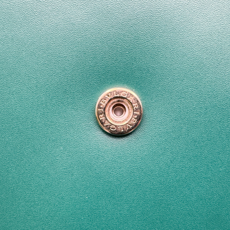 綠色 牛皮 Serpenti Forever 金扣 兩折中夾 294606【BVLGARI 寶格麗】 294606-10