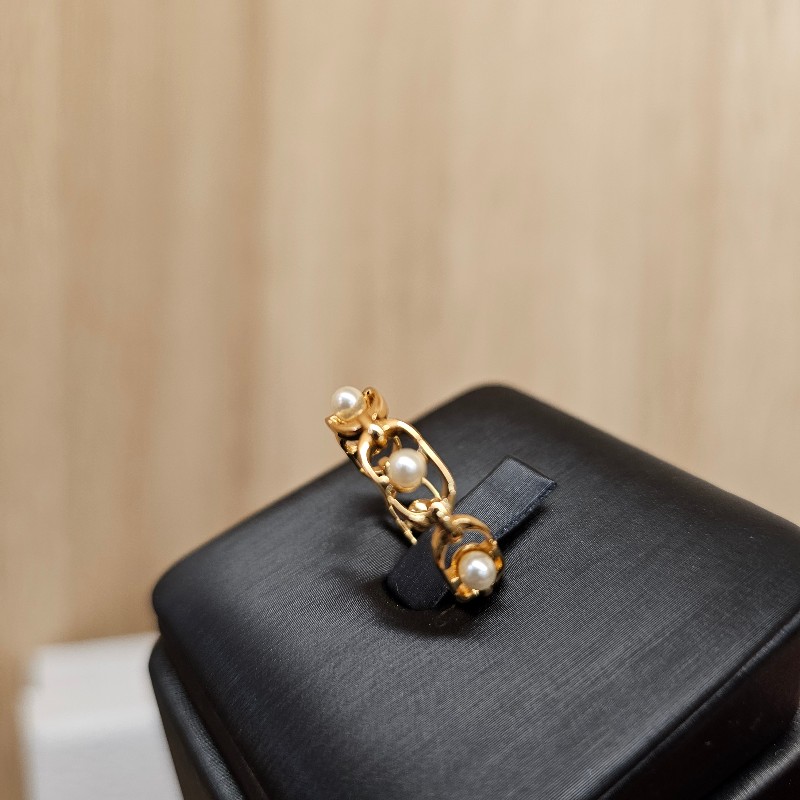 [甜美好物甜出❣️] Dior 金色珍珠串聯 MontaigneJolie戒指-3