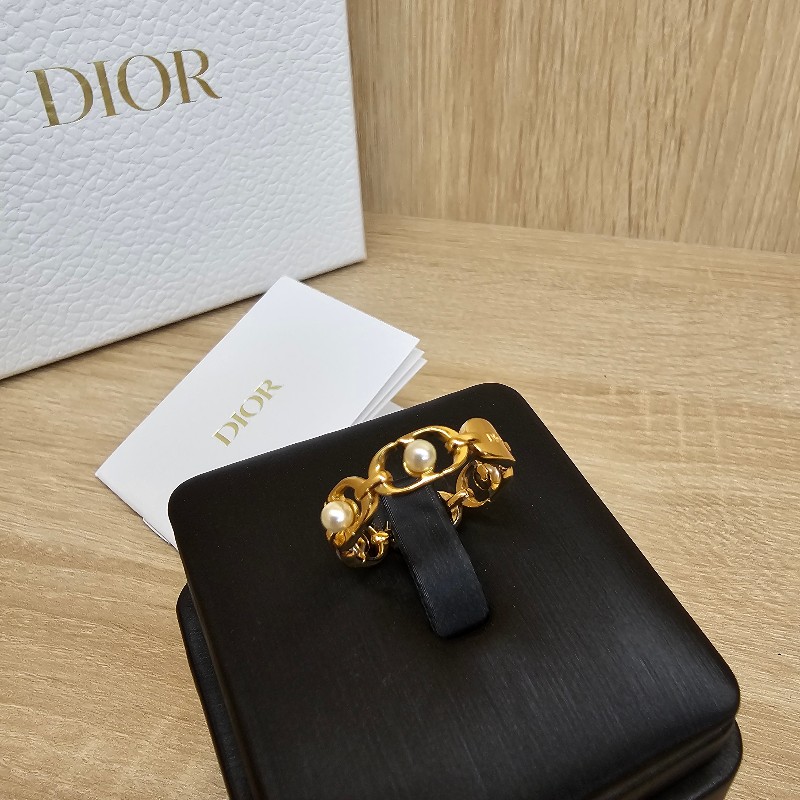 [甜美好物甜出❣️] Dior 金色珍珠串聯 MontaigneJolie戒指-7