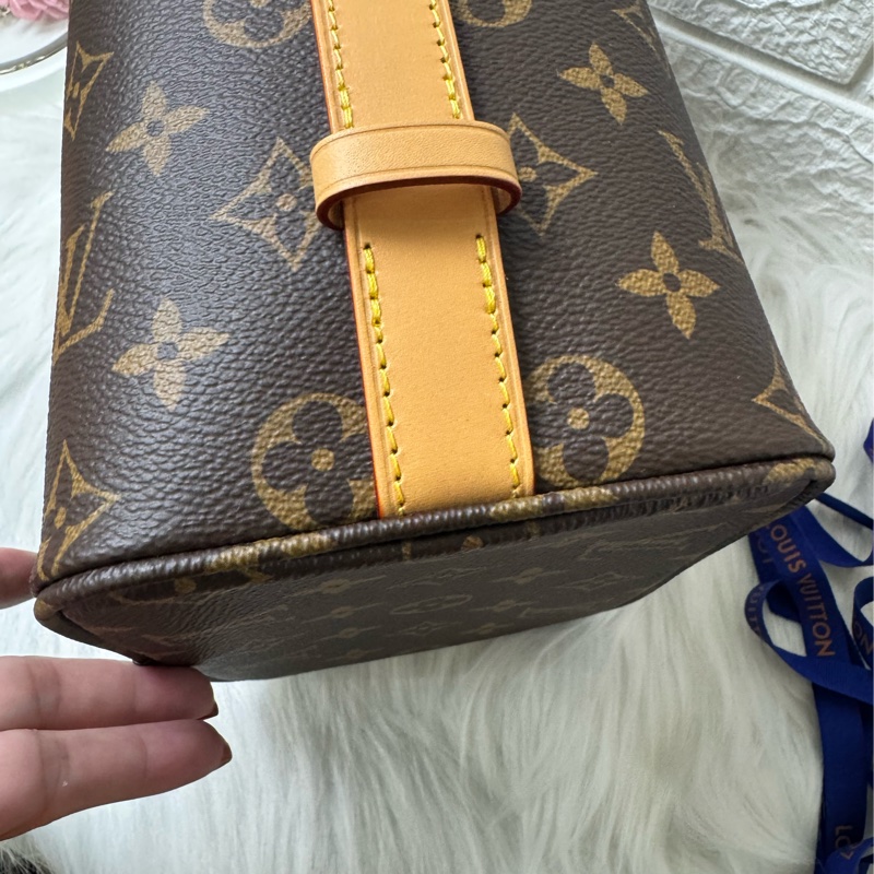 Lv M12925新款水桶-8