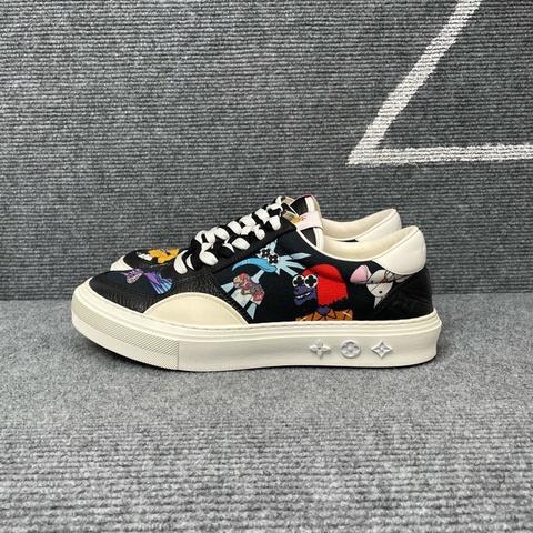 LV 黑色帆布面動物印花板鞋38碼