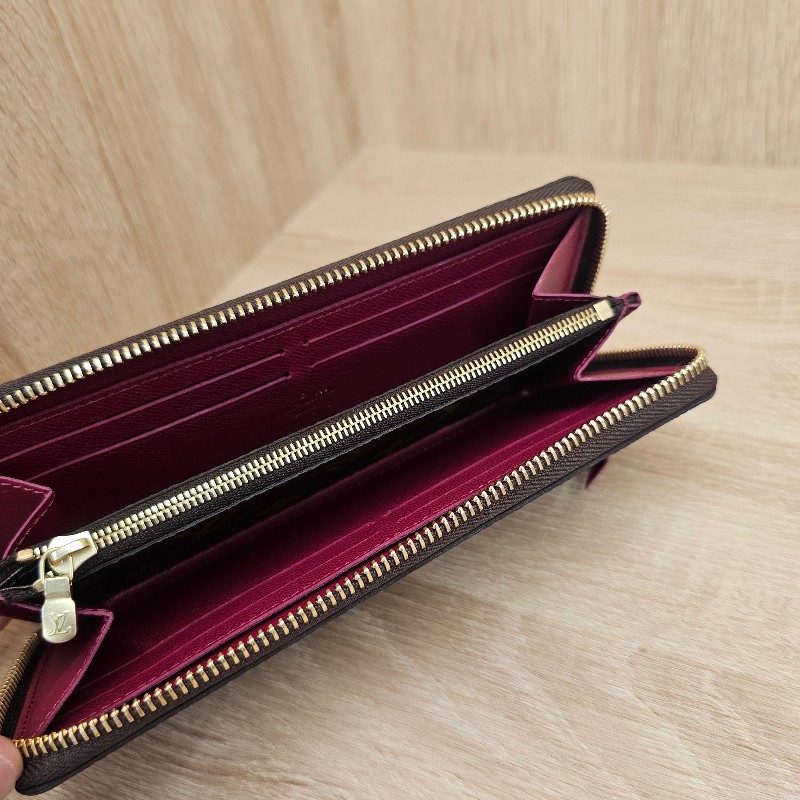 [ LV人氣長夾☺️ ] LV老花Clemence金釦紫紅拉鏈長夾-11