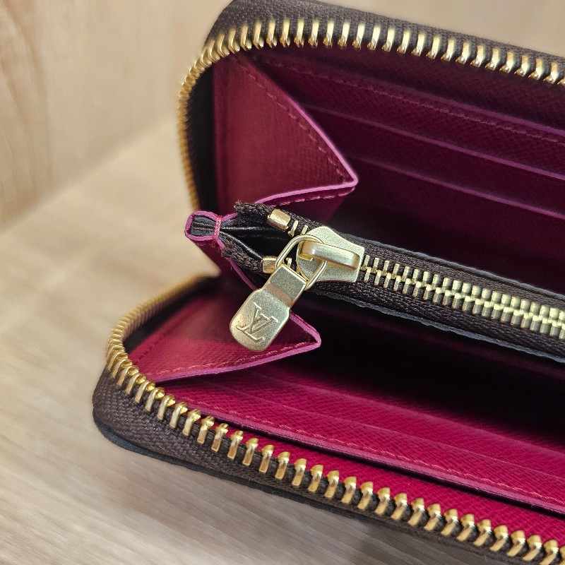 [ LV人氣長夾☺️ ] LV老花Clemence金釦紫紅拉鏈長夾-14