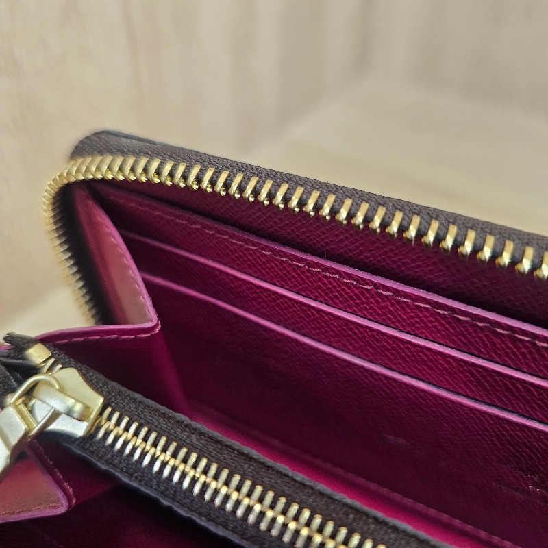 [ LV人氣長夾☺️ ] LV老花Clemence金釦紫紅拉鏈長夾-15