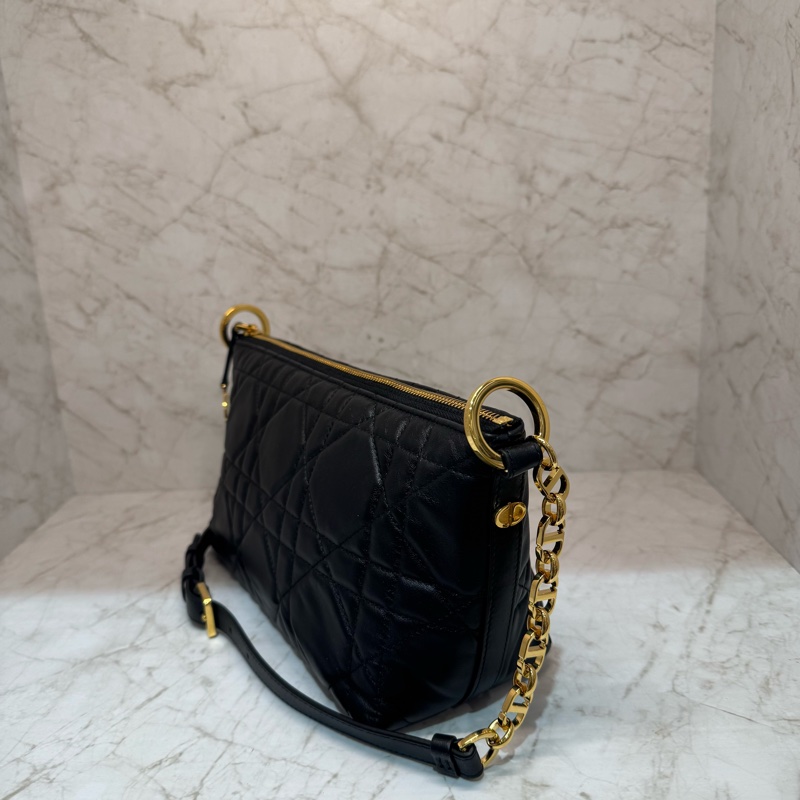 DIOR黑金CD造型鍊HOB0包-1