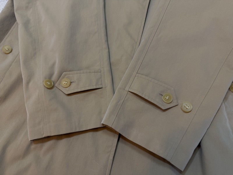 BURBEERY英國蜜色卡姆登風衣16-5