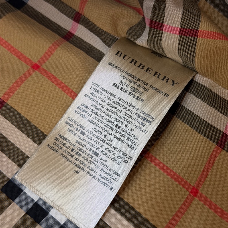 BURBEERY英國蜜色卡姆登風衣16-13