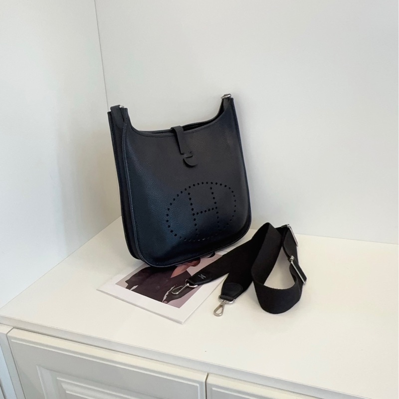 【98新🆕】Hermes Evelyne 29黑銀依芙琳 鬆弛黑馬 單肩斜挎包-1