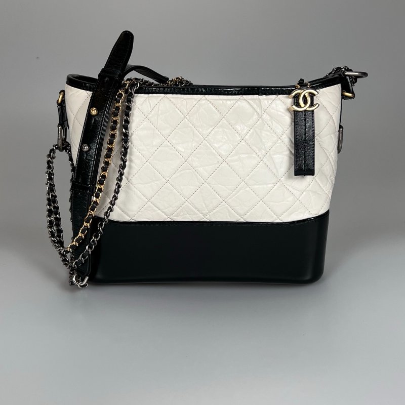 CHANEL 流浪包白中號 A93824/28開-0