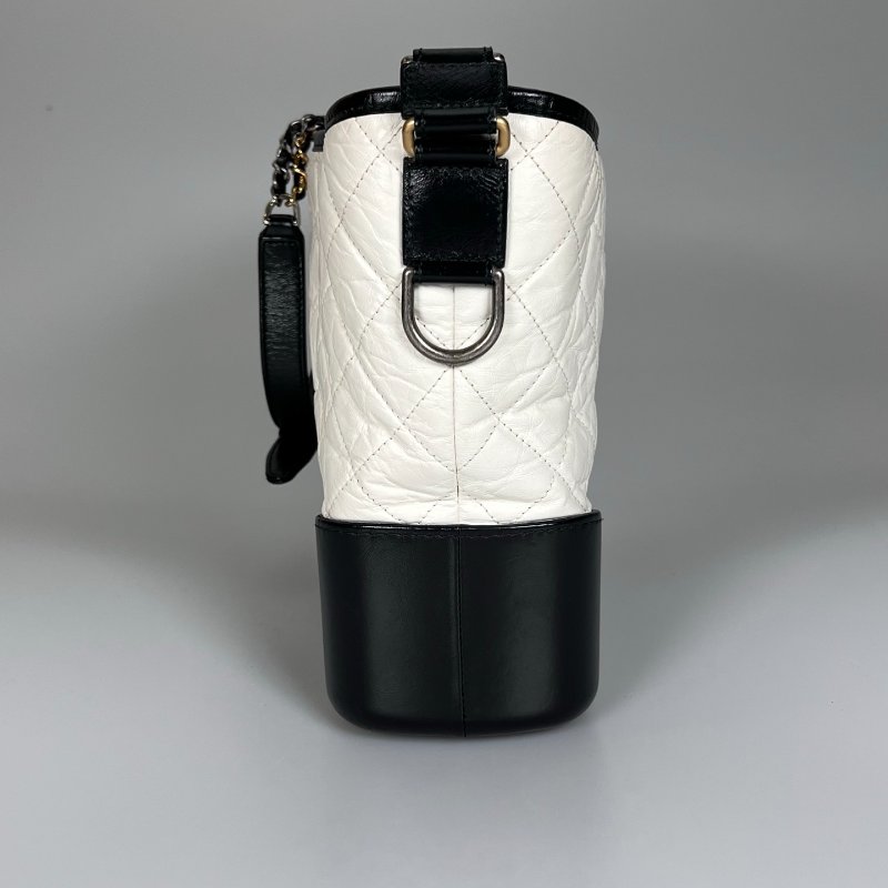 CHANEL 流浪包白中號 A93824/28開-2