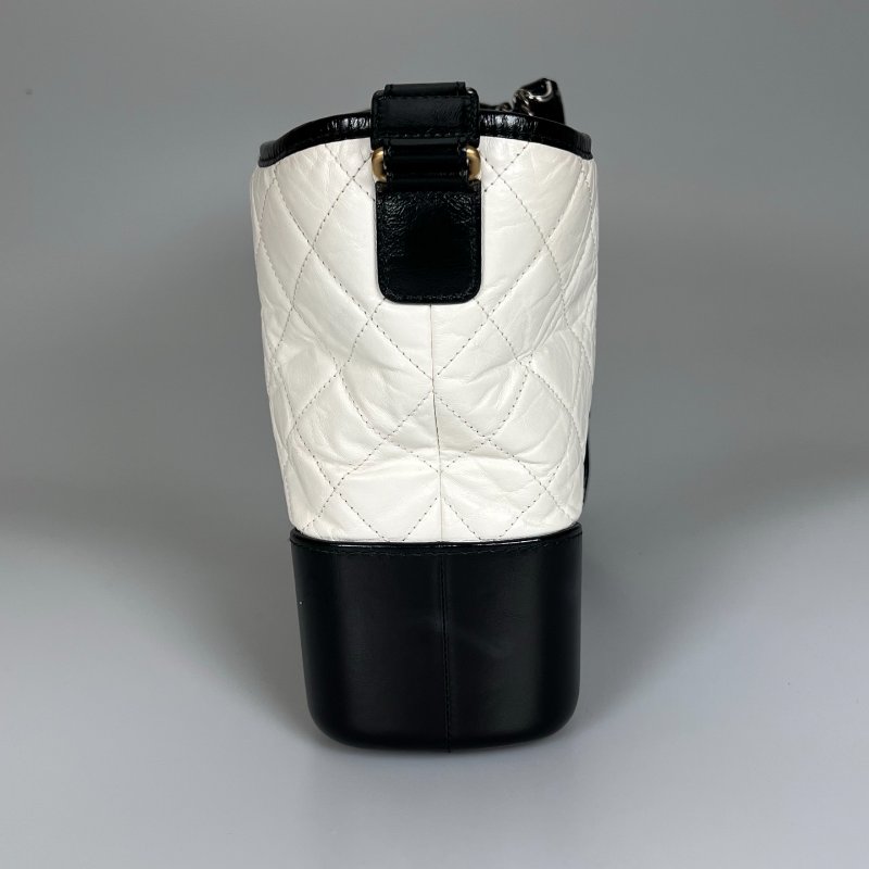 CHANEL 流浪包白中號 A93824/28開-3