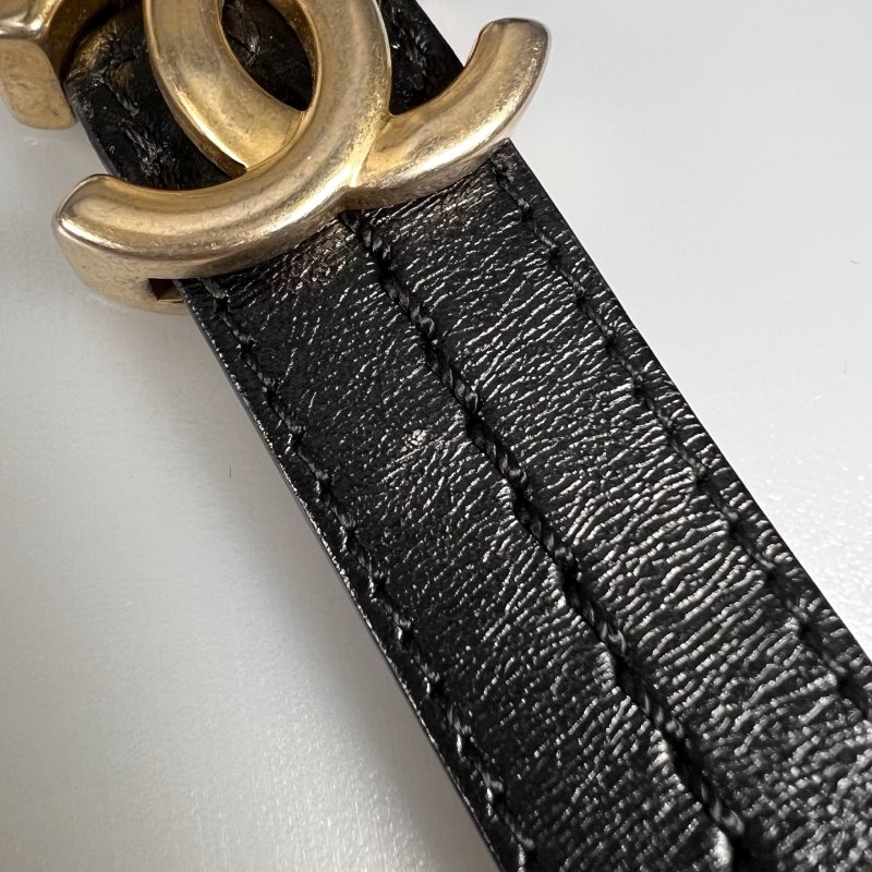 CHANEL 流浪包白中號 A93824/28開-10