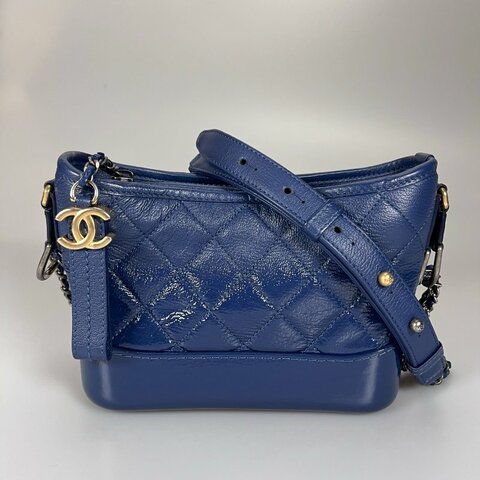 CHANEL 流浪包漸層漆皮小號藍色 25開
