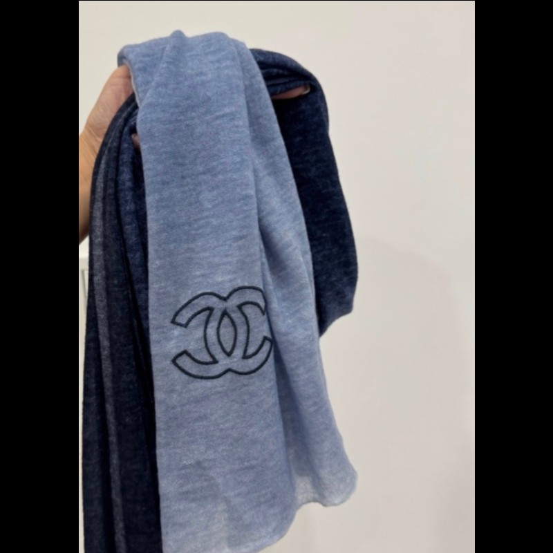 CHANEL香奈兒Cashmere 羊絨藍色漸變圍巾-3