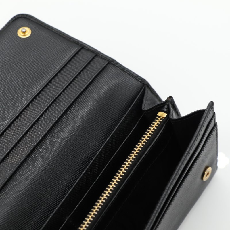 Prada 普拉達 Saffiano Flap Continental Wallet 黑色 牛皮 長夾-3