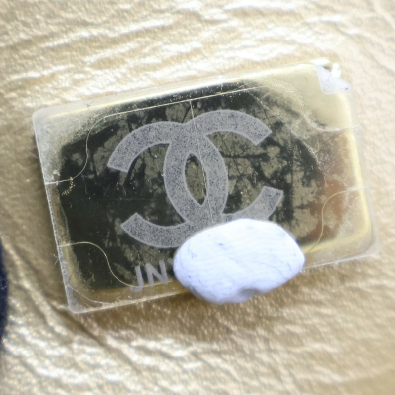 白色羊皮 Mini Matelasse 20 肩背包 AS1787【CHANEL 香奈兒】 AS1787-9