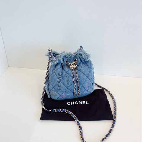 【98新🆕】Chanel 牛仔單寧22bag 大logo抽繩 小水桶斜挎包