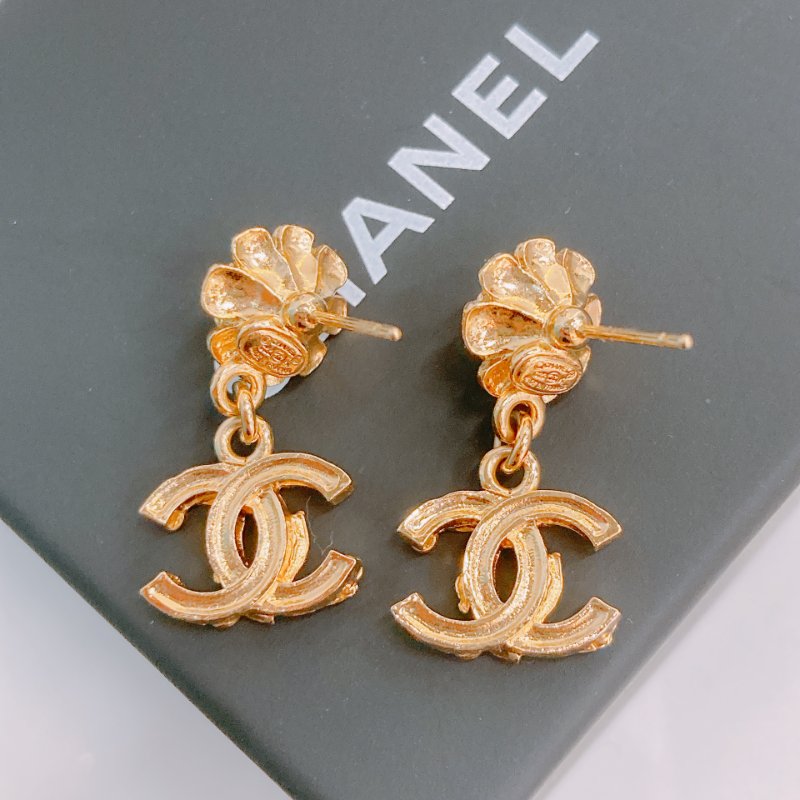 MS0400 Chanel 香奈兒 花花 珍珠 彩石 耳環 金色 CC Earrings Flowers And Pearl Gold x Crystals-2