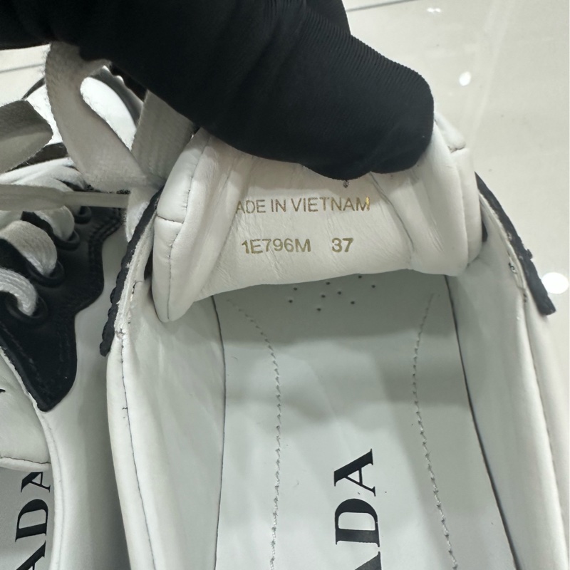 99新 普拉達/Prada  37碼-3
