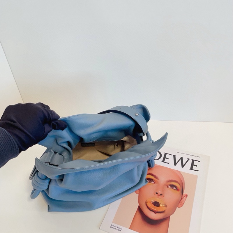 【98新🆕】Loewe Flamenco Knot抽繩福袋包 中號 單肩包-7
