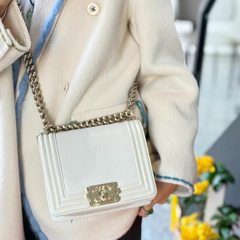 Chanel 方款boy 芯片款-0