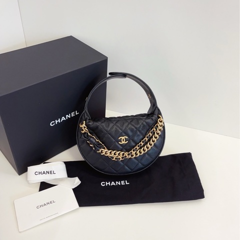 【閒置大全套🆕】Chanel24s新款🎀黑金蝴蝶結呼啦圈Hobo 手提包