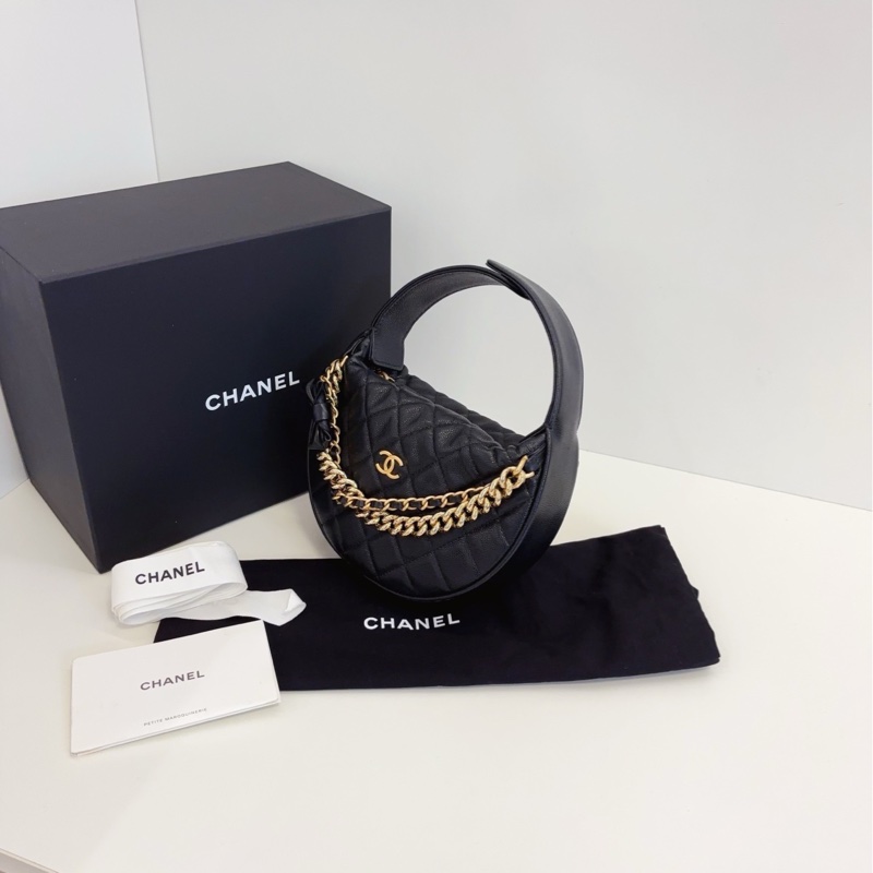 【閒置大全套🆕】Chanel24s新款🎀黑金蝴蝶結呼啦圈Hobo 手提包-3