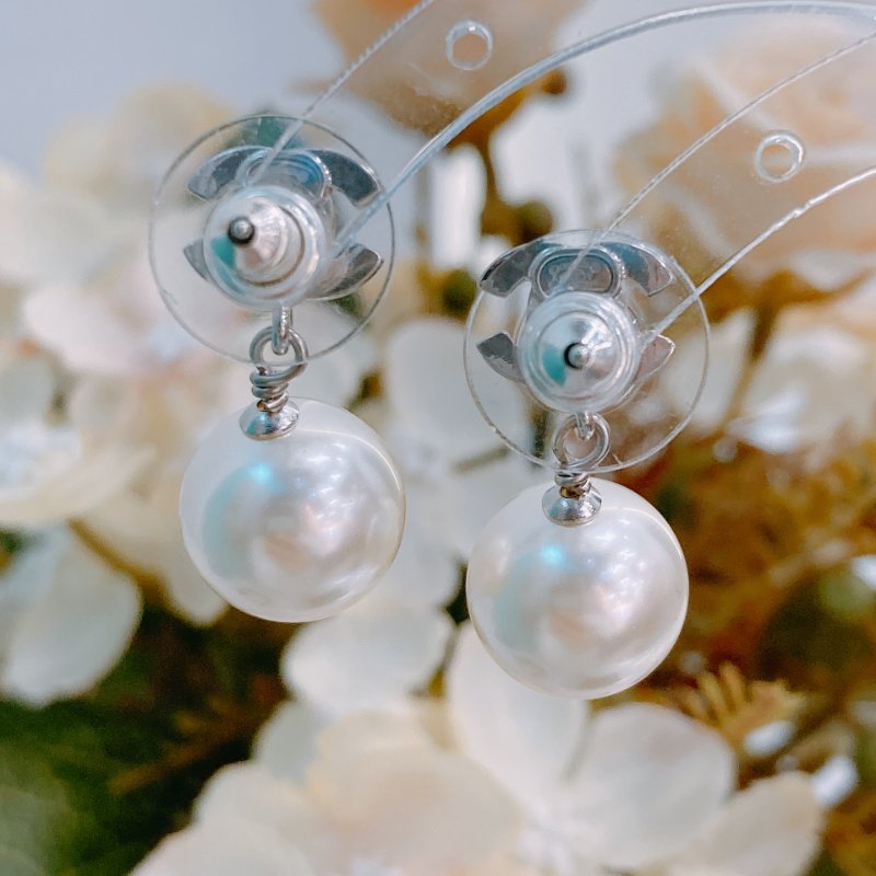 MS0401 Chanel 香奈兒 閃鑽 珍珠 優雅 氣質 銀飾 CC Logo With Pearls PHW x Crystal-5