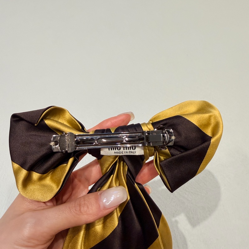 miu miu 蝴蝶結髮夾-2