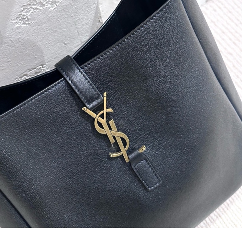 【全🆕】YSL hobo small LE5A7 金色 Logo粒面牛皮 Hobo 小號單肩袋 手提袋-5