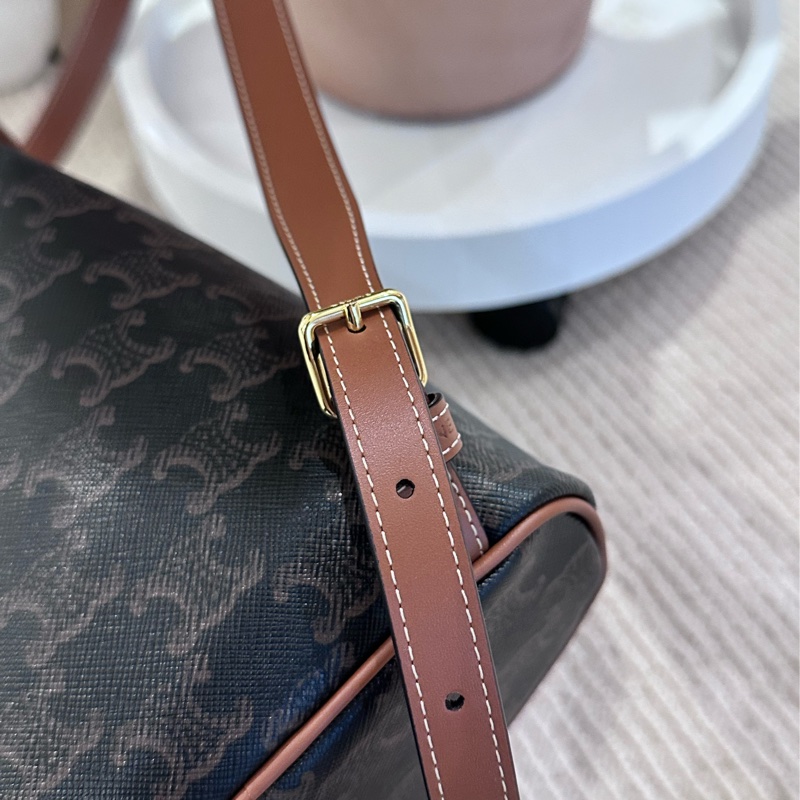 【全🆕】Celine 小牛皮 Folco Mini 迷你小背包 Backpack-6