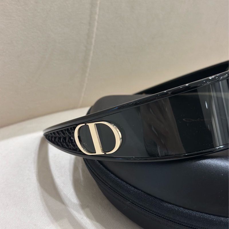 【全🆕】Dior VeryDior M1U 黑色一片式太陽眼鏡-1