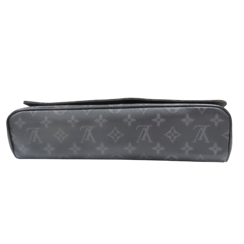 黑色 棋盤格 PVC帆布 District MM 肩背包 (有異味)【LOUIS VUITTON LV 路易威登】 M44001-3