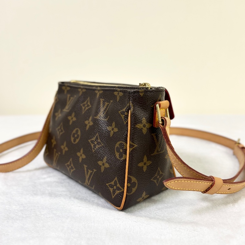 Louis Vuitton LV Vivacite 小號經典老花豆腐包小方包-10