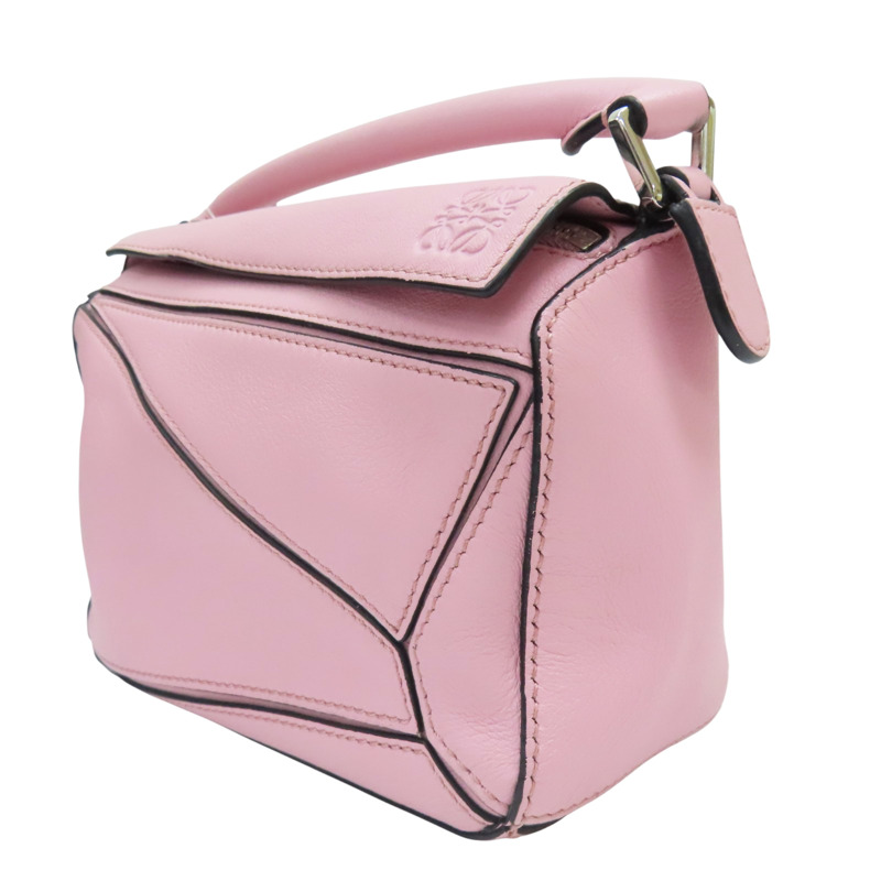 粉色 牛皮 Puzzle Mini 肩背包【LOEWE 羅威】 322.30.U95-2