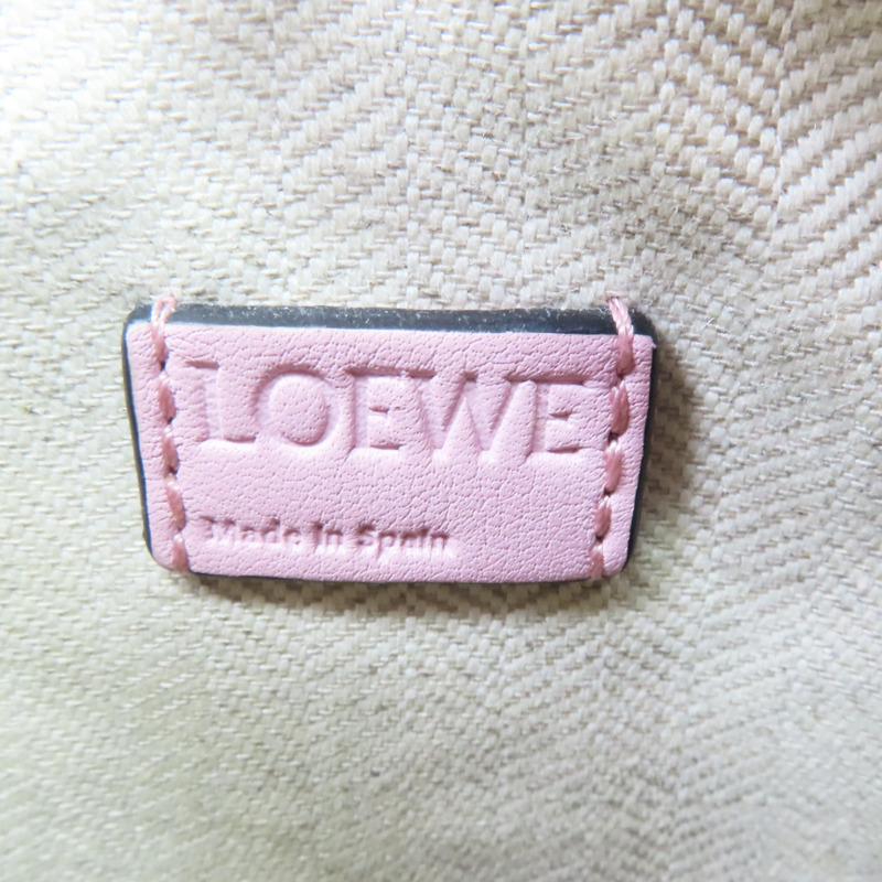 粉色 牛皮 Puzzle Mini 肩背包【LOEWE 羅威】 322.30.U95-5