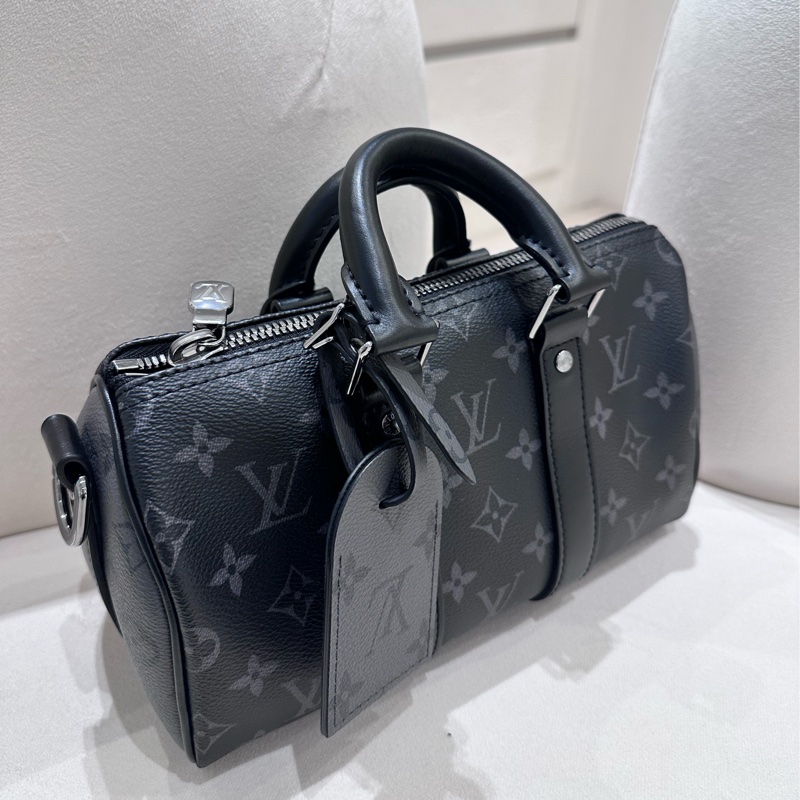 LV LOUIS VUITTON keepall 25 金屬件黑武士老花 單肩斜挎手提包 男款 黑色拼灰色-0